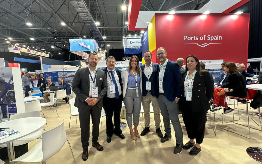 Very important meetings are taking place during our visit to BreakbulkEurope.